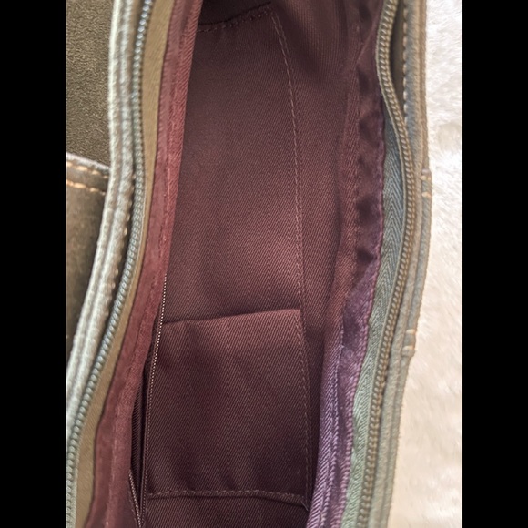 Cute Sage Green Mid Size Faux Suede Purse. - Picture 7 of 7